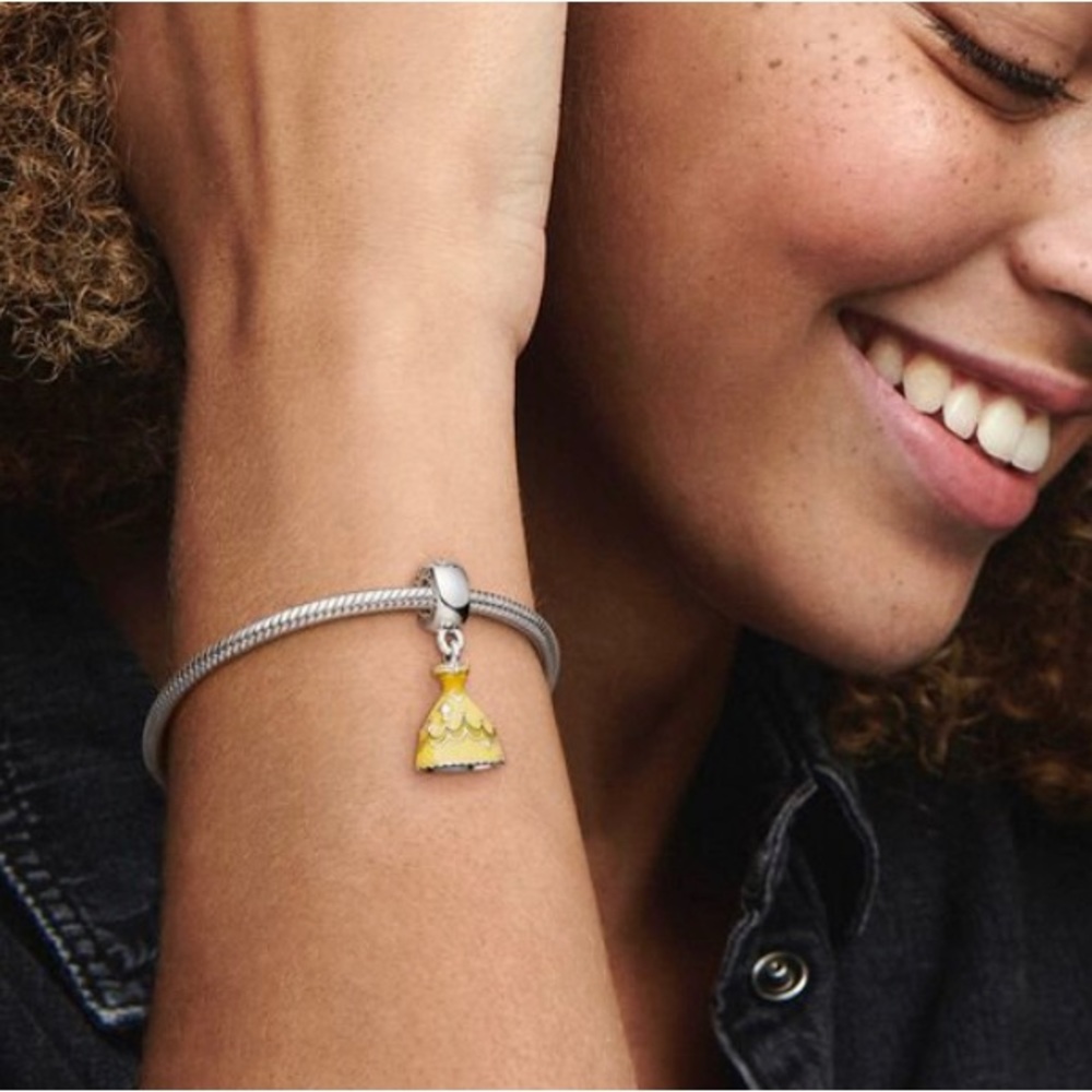 Belle pandora charm